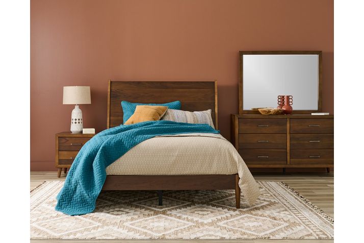 Picture of Malibu Queen Bed