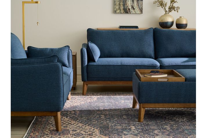 Picture of Aria Loveseat