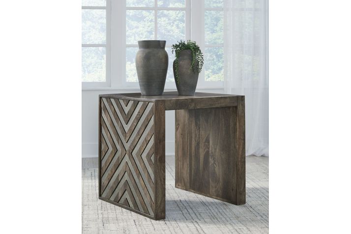 Picture of Dreggan End Table