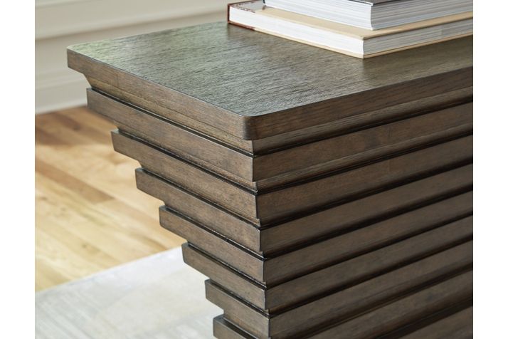 Picture of Hannodream Sofa Table