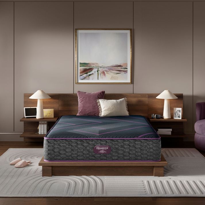 Picture of World Class 3 Plush Cal King Mattress