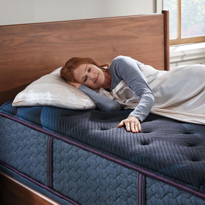 Picture of World Class 3 Plush PT Twin Mattress