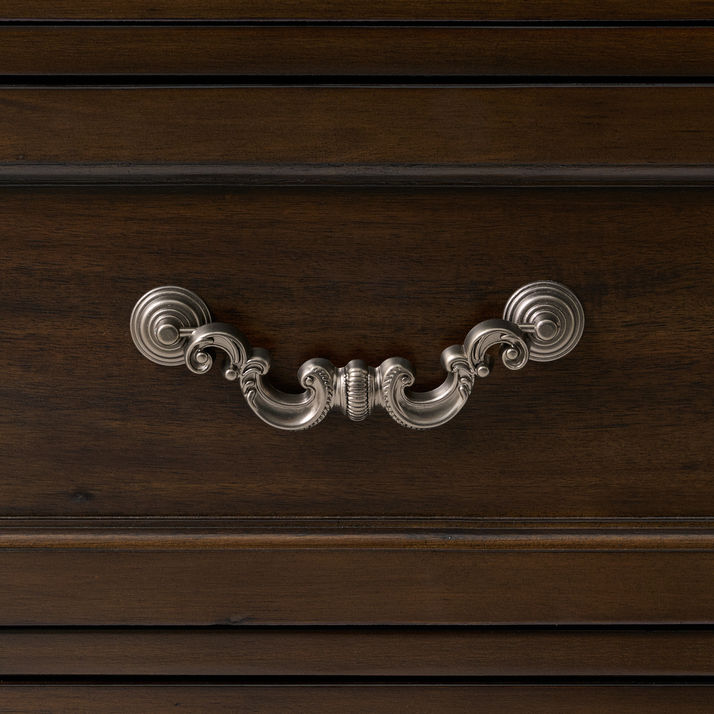 Picture of Lyndhurst Nightstand