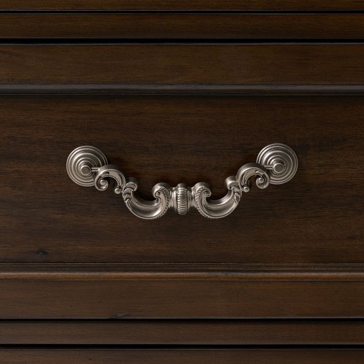 Picture of Lyndhurst Chest