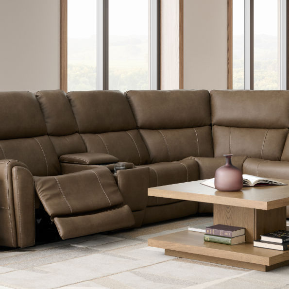 Sofas & Sectionals