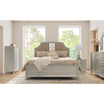 A picture of Reflections Queen Bedroom Set.