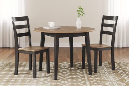 Picture of Gesthaven 3pc Drop Leaf Dining Set