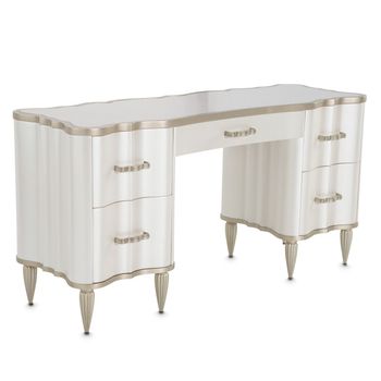 A picture of London Place Vanity.