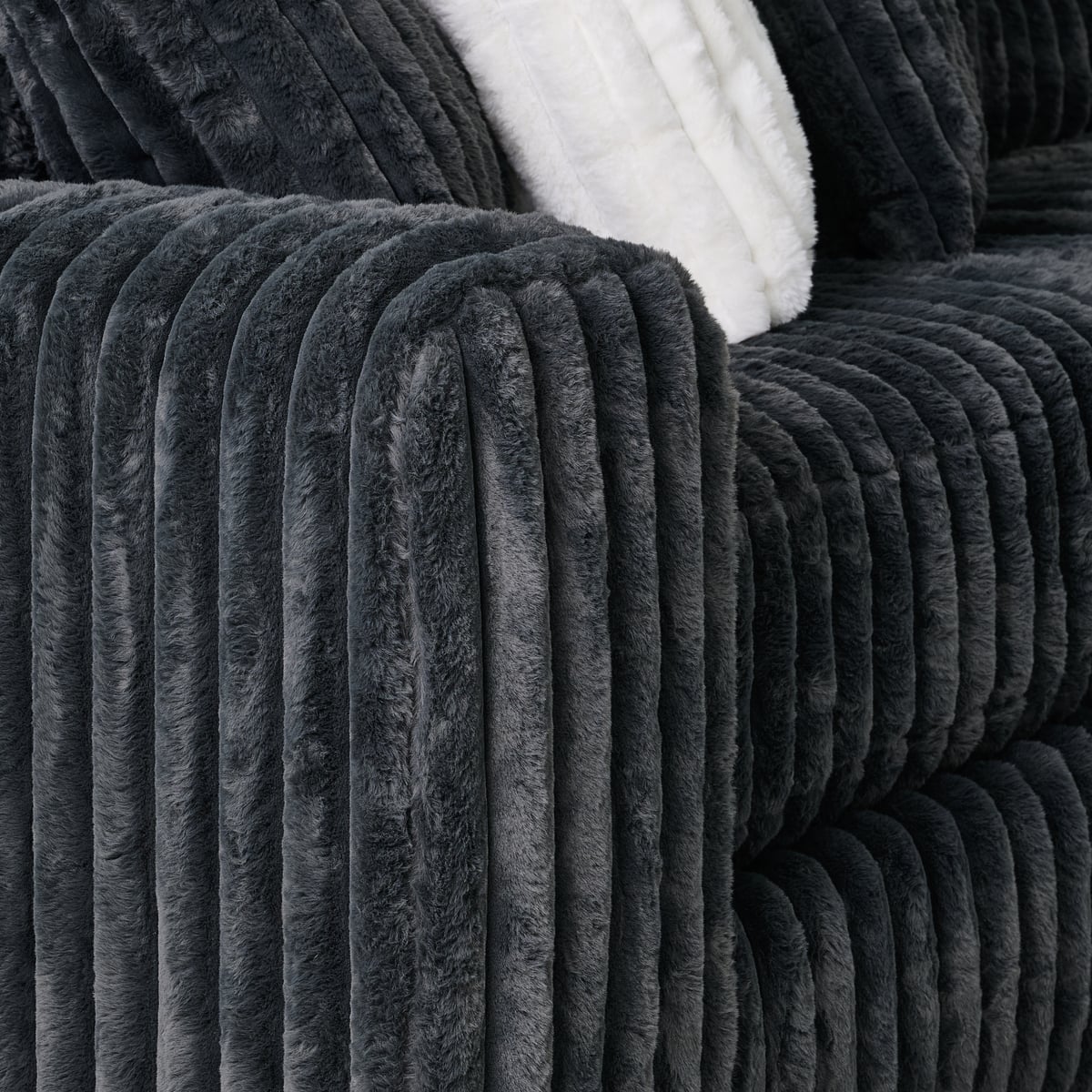 Mondo Monster 4pc Sectional - Thumbnail 5