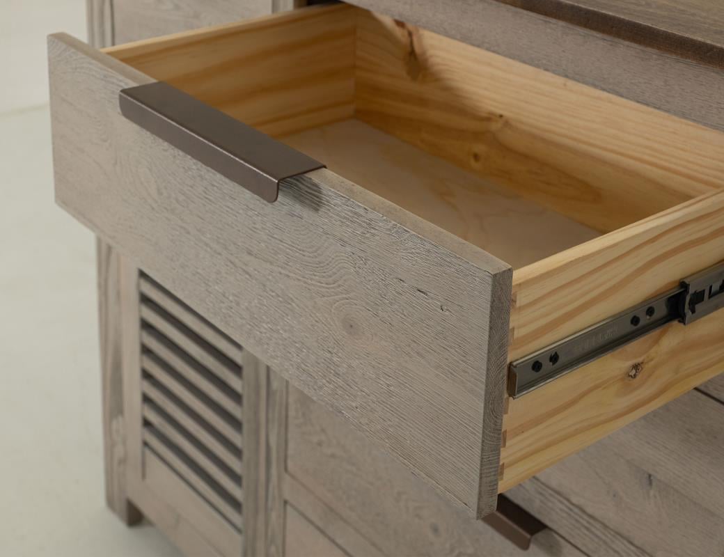 Bonfire Server - Thumbnail 4