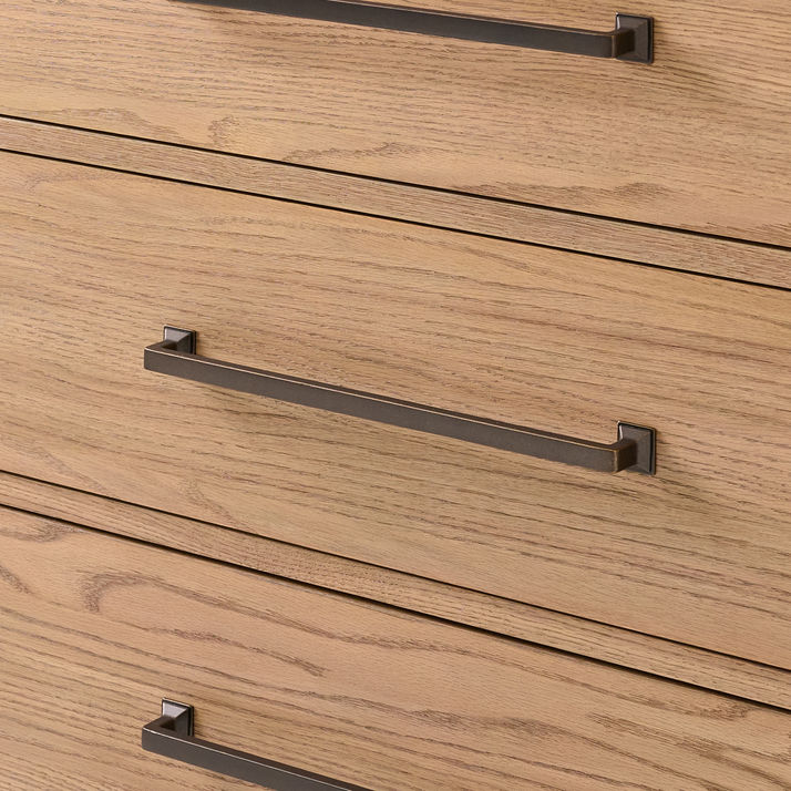 Picture of Oak Park Dresser