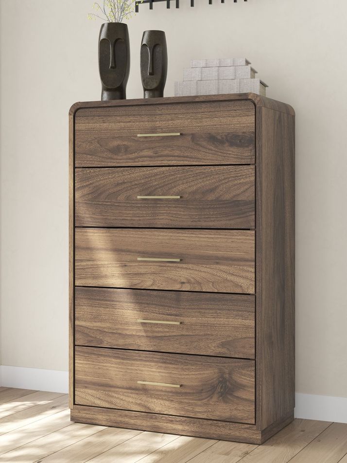 Picture of Hollinaze Chest