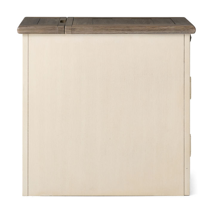 Picture of Bolanburg Chairside Table