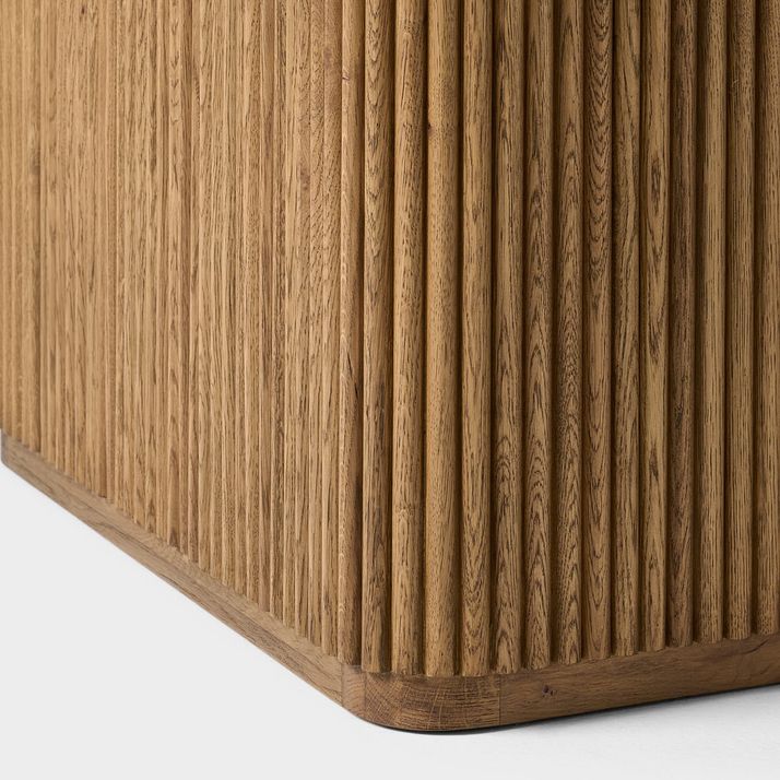 Picture of Vander Dining Table