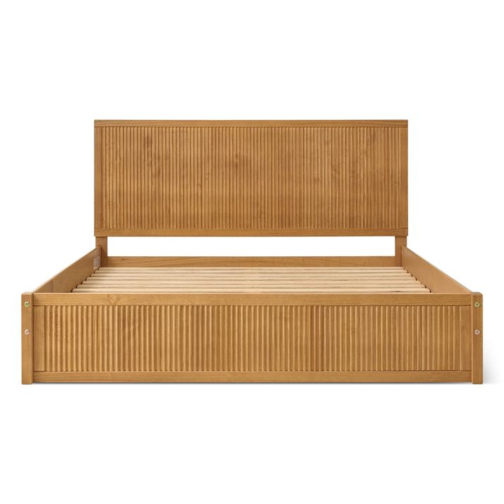 Picture of Metropolitan Urban Oak Queen Bed