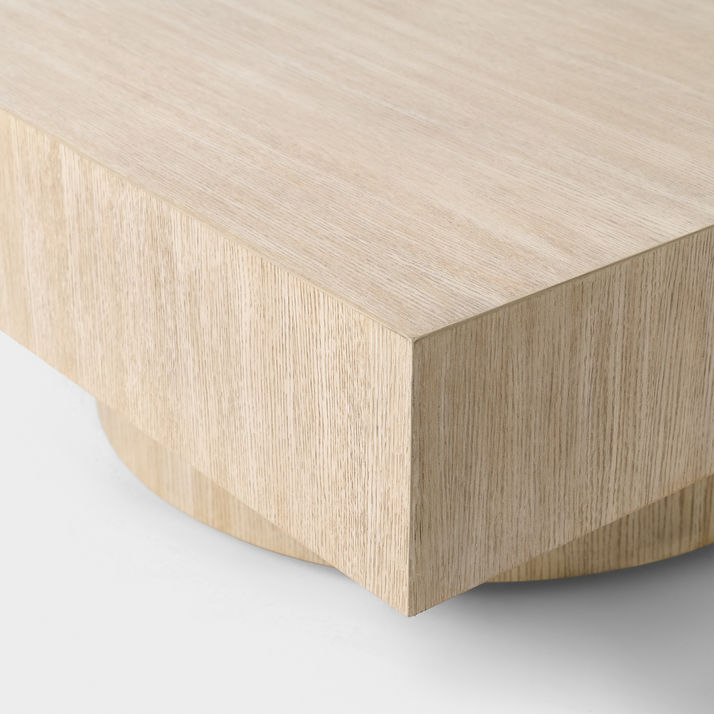 Picture of Jorielyn Cocktail Table