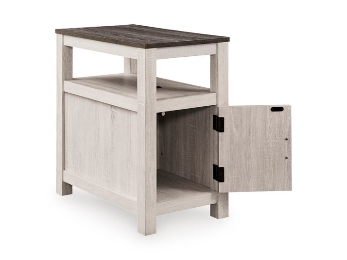 Picture of Fendenmore Chairside Table