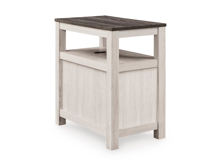Picture of Fendenmore Chairside Table