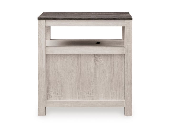 Picture of Fendenmore Chairside Table