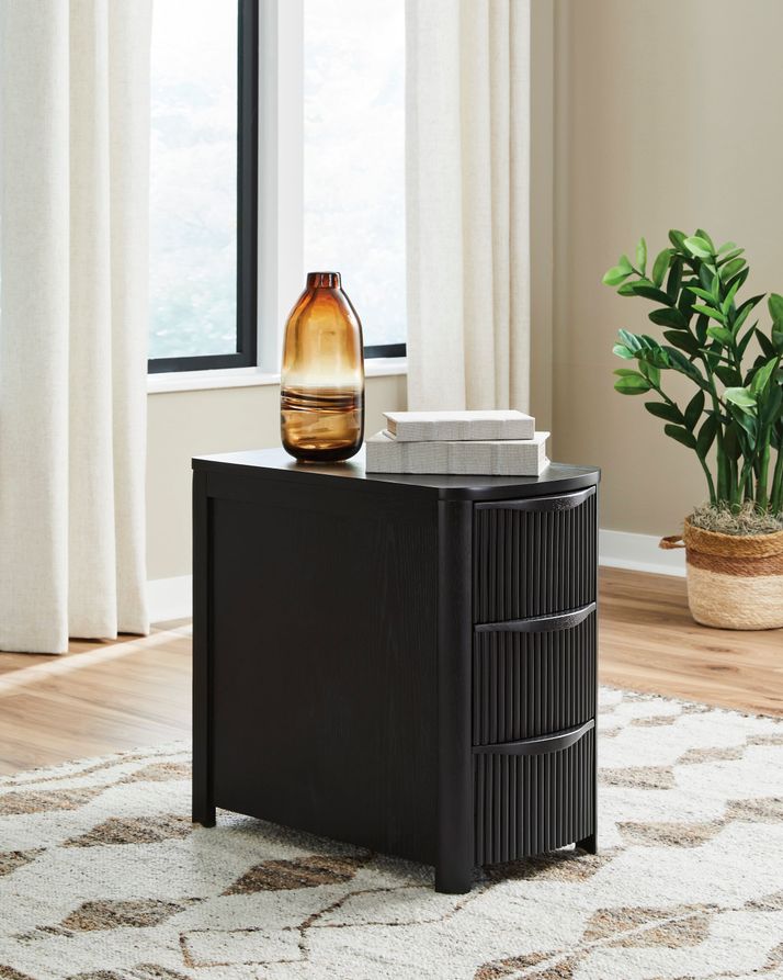 Picture of Camdill Chairside Table