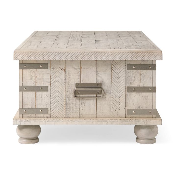 Picture of Carynhurst Lift Top Cocktail Table