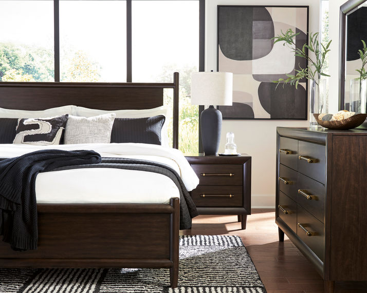 Picture of Dantenton Nightstand