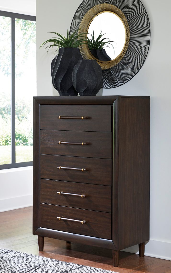 Picture of Dantenton Chest