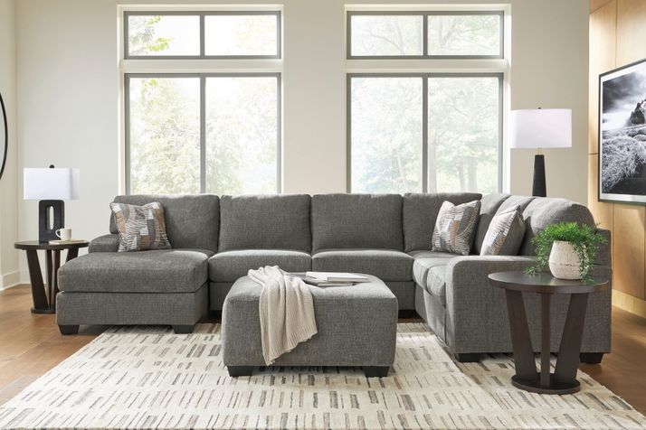 Picture of Newellen 3pc Sectional