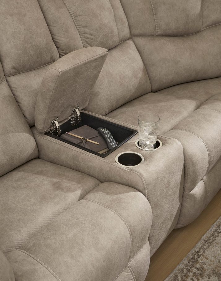 Picture of Ravenswaye 3pc Sectional