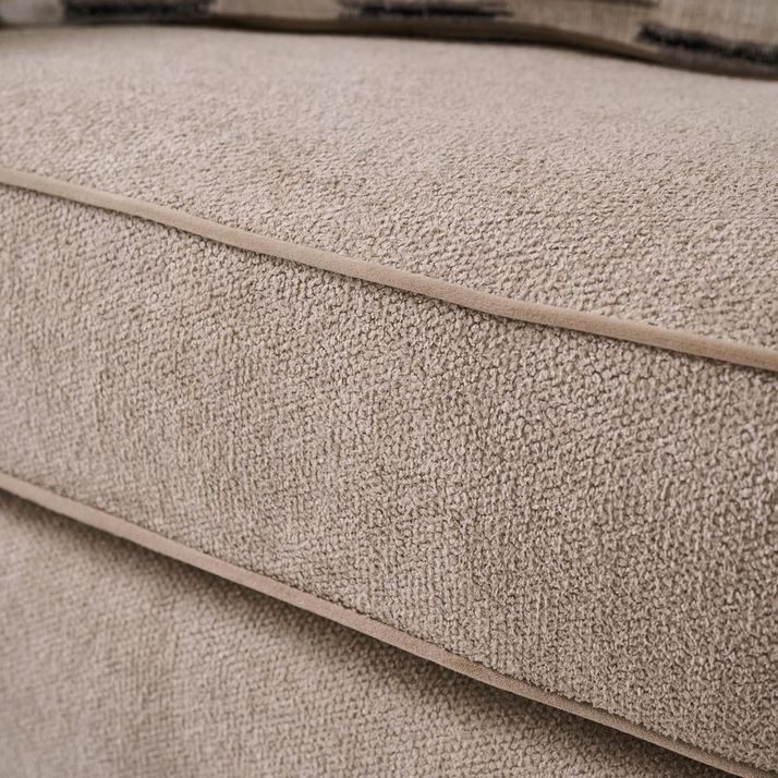 Picture of Glenrock Loveseat