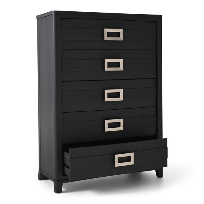Picture of Tobias Chest