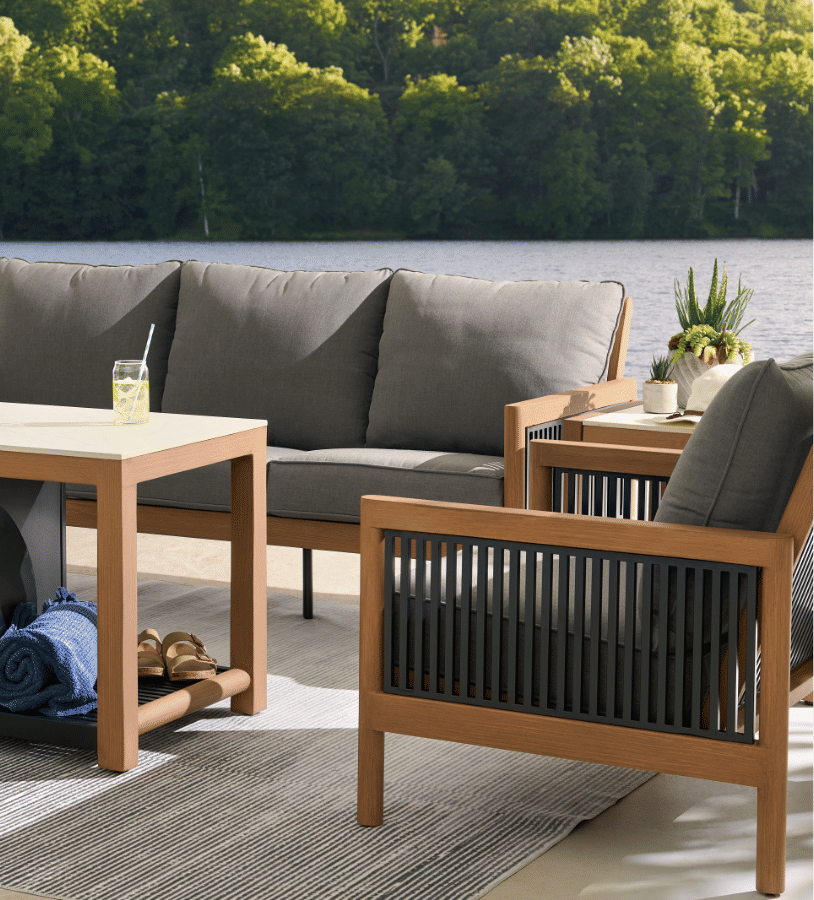 Outdoor Seating